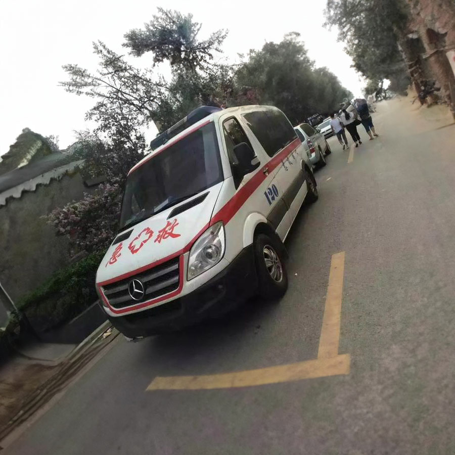 深圳出租救护车联系电话