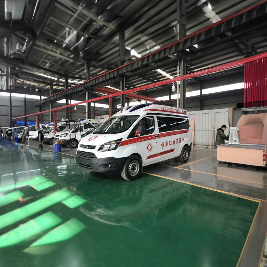 深圳出租救护车联系电话