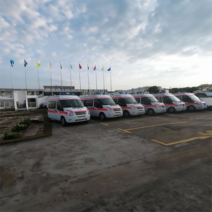 深圳租赁私人救护车电话号码