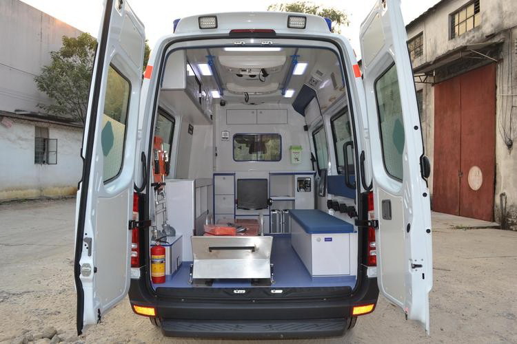 2022年出院返乡到广州市黄埔区如果病人转院怎么联系救护车