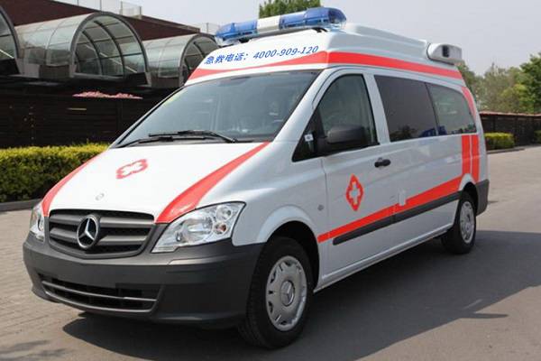 中山市中医院租私家救护车转院到内蒙古医学院附属医院跨省救护车出租