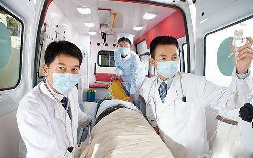 广州铁路中心医院出租急救车护送到青海省妇女儿童医院跨省救护车电话