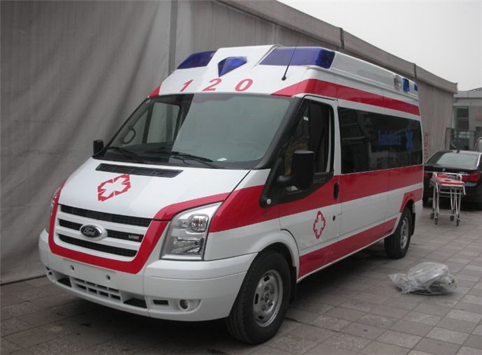 2023年广东深圳布吉租赁私人救护车 急救车出租电话号码 120租车收费标准急救车租车收费