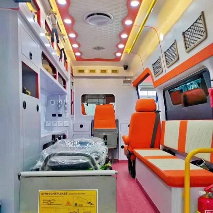 2023年120救护车出租病重回老家到深圳市龙岗区从医院送病人到家叫车的电话
