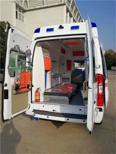 深圳市妇幼保健院租私人急救车到深圳市第八人民医院哪里有救护车出租