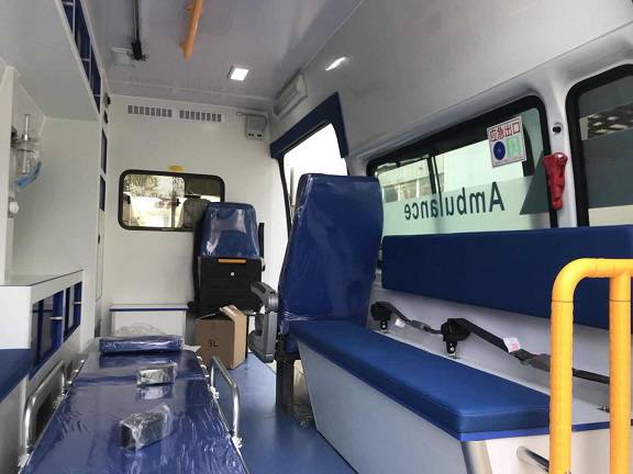 珠海市妇幼保健院租私人救护车转院到石沙子大学医学院第二附属医院救护车价格