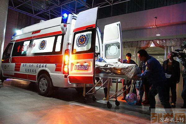 广州铁路中心医院租救护车到中国康复研究中心北京博爱医院救护车出租