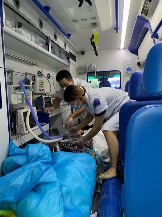 2023年广东深圳宝安出租救护车联系电话 120出租 急救车租车多少钱私人救护车出租收费标准