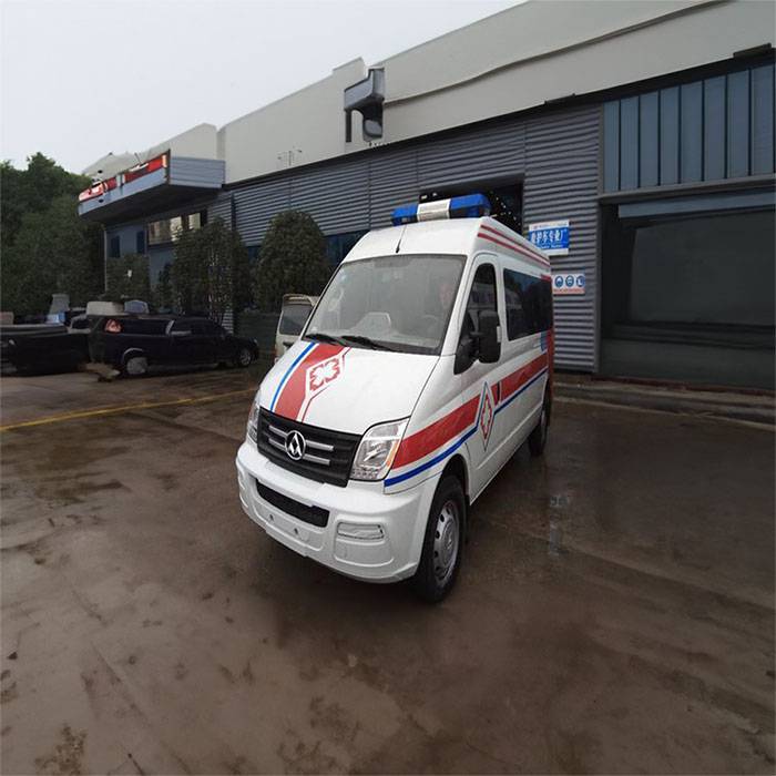 2023年广东省深圳大鹏租赁私人救护车 120出租电话 急救车租车收费120租赁多少钱