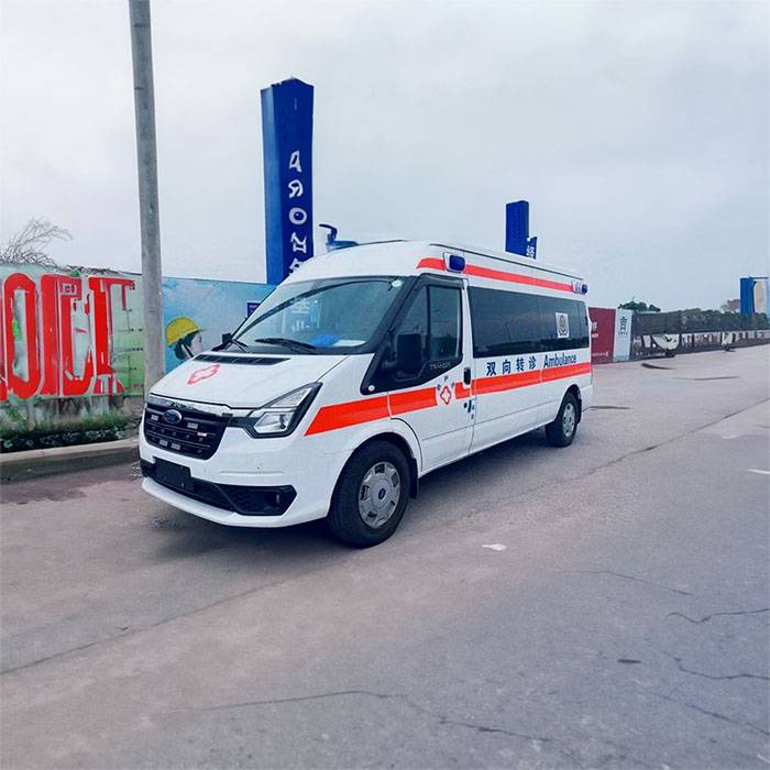 东莞市厚街医院租私家救护车转院到中国人民解放军南京军区福州总医院(九三医院)救护车出租公司