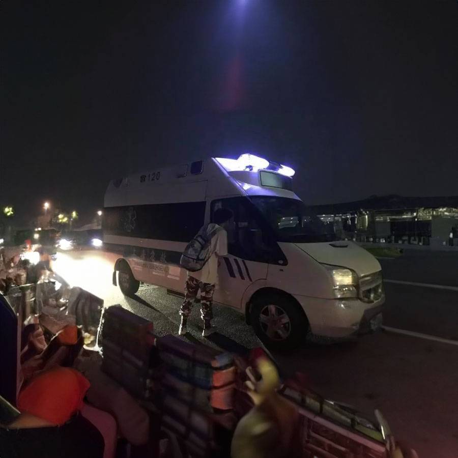 广东解放军七七中心医院租私家救护车转院到内蒙古自治区精神卫生中心租赁救护车