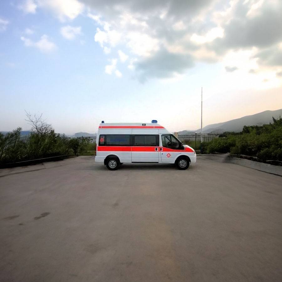 广铁集团羊城铁路总公司广州医院租私人救护车转院到哈尔滨市医院救护车出租电话