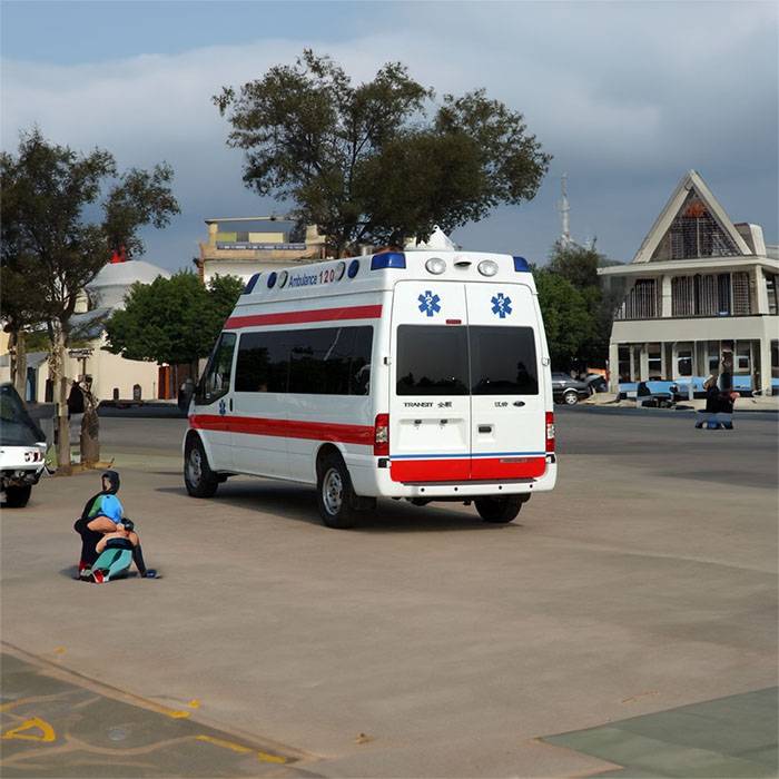 2023年急救车出租出院返乡到云浮市市辖区怎么联系120转院