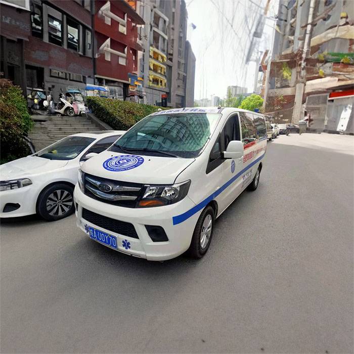 2023年龙岗出租急救车电话 120出租联系方式 120租赁收费救护车租车费用