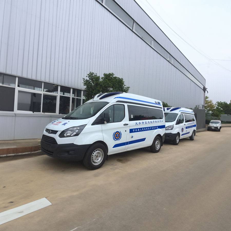 湛江市中心人民医院租赁私家救护车转院到武汉协和医院（华中科技大学同济医学院附属协和医院）救护车出租