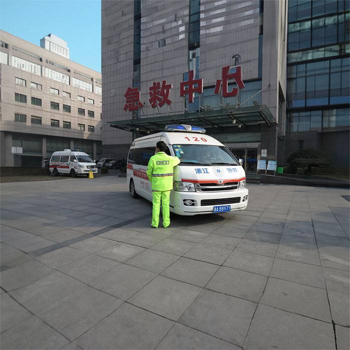 2023年120救护车出租病重回老家到肇庆市高要市转院怎么联系救护车