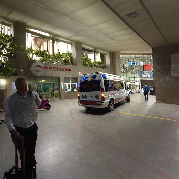东莞康华医院私人救护车租赁到南昌市医院（南昌大学第三附属医院、江西医学院第三附属医院）救护车出租收费标准