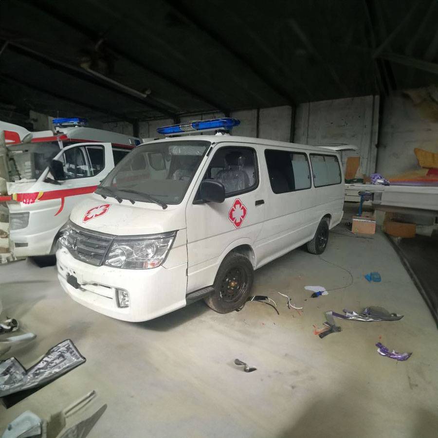 中国人民解放军第421医院租救护车护送到营口市中心医院救护车电话