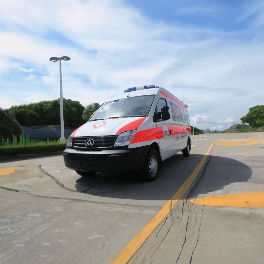2023年广东深圳坪山租赁救护车 急救车出租电话 急救车租车收费120租车多少钱