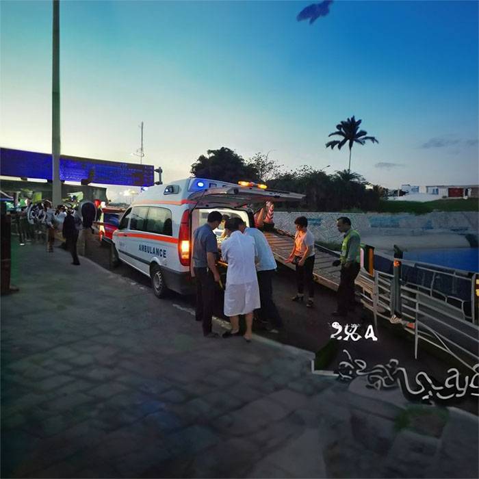 广州医学院附属医院租私人急救车到内蒙古医学院附属医院跨省救护车电话