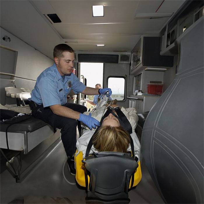 佛山市第四人民医院出租急救车护送到首都医科大学附属北京口腔医院救护车出租租赁