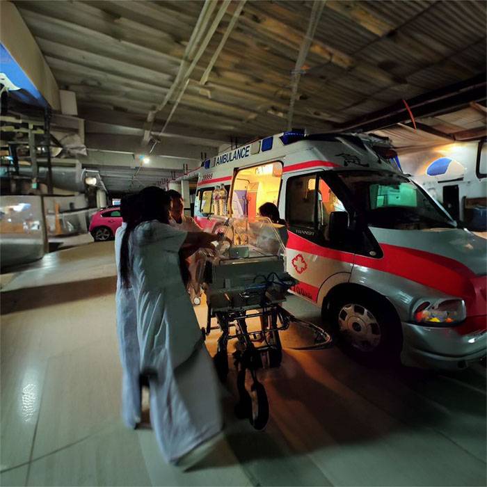 2023年光明租赁救护车电话号码 私人救护车出租电话 私人救护车租赁多少钱急救车租车费用