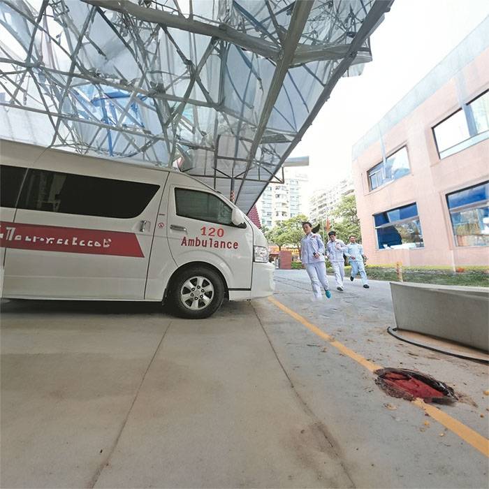 2023年龙岗出租救护车电话号码 急救车出租电话号码 120租赁多少钱急救车租车多少钱