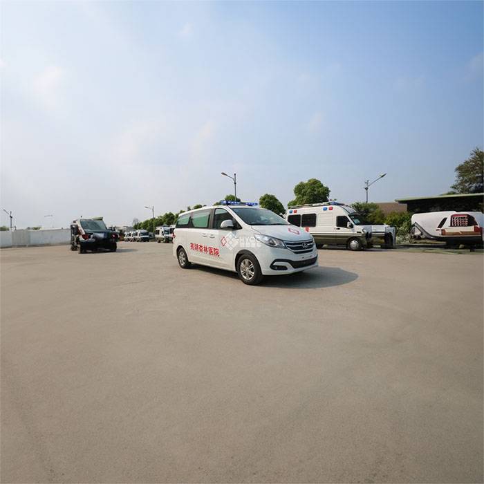 2023年广东省深圳大鹏出租急救车 急救车出租联系方式 救护车租车多少钱救护车租车收费