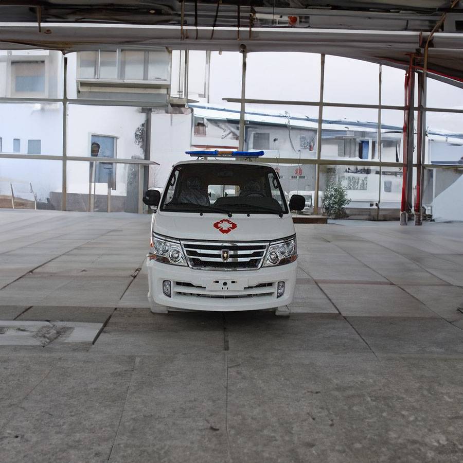深圳市中心医院租私家救护车转院到阜外心血管病医院（解放军胸科医院、北京阜外医院）救护车电话
