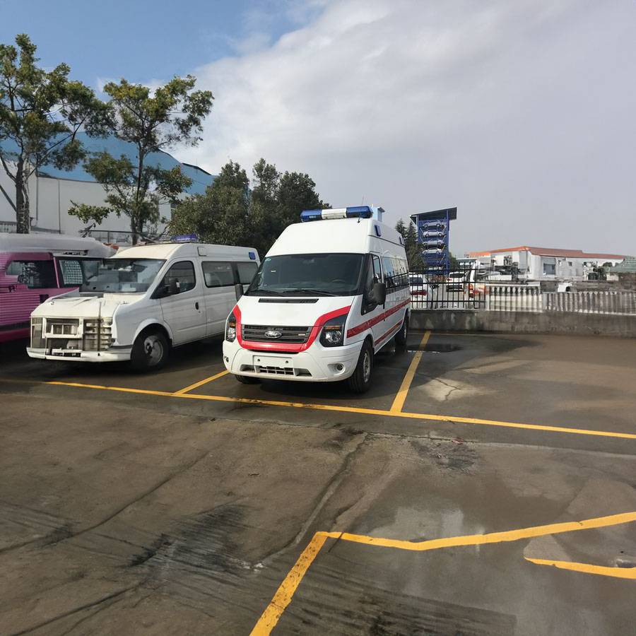 广州市胸科医院预约私人救护车转运到福建医科大学附属医院(医科大一附院)租赁救护车