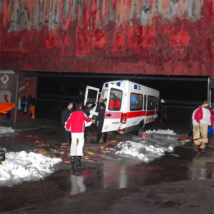 2023年南山区租赁急救车电话号码 救护车出租电话号码 急救车租车多少钱私人救护车租赁收费标准