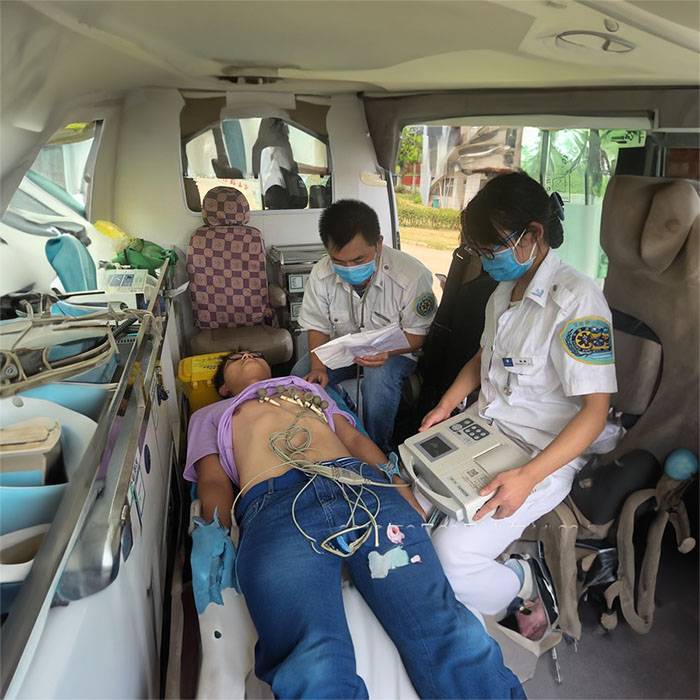 2023年广东深圳坪山区租赁急救车联系电话 急救车出租联系方式 急救车租赁收费急救车租车费用