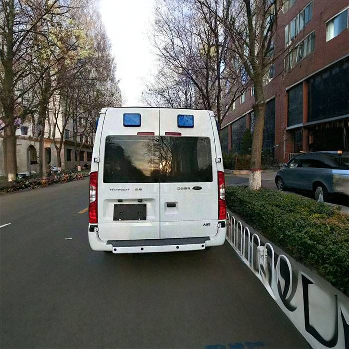 广东惠州市中心人民医院租用私人救护车护送到开滦医疗集团出租救护车