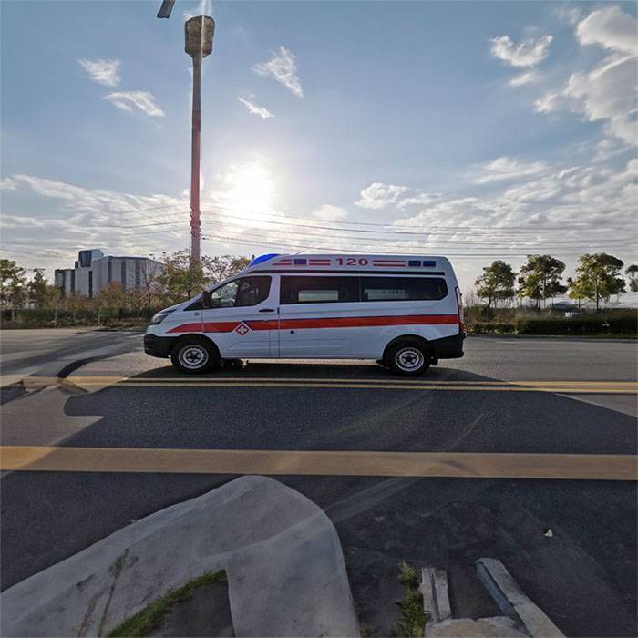 广中医附一院租120私人急救车到新疆维吾尔自治区中医医院救护车出租服务