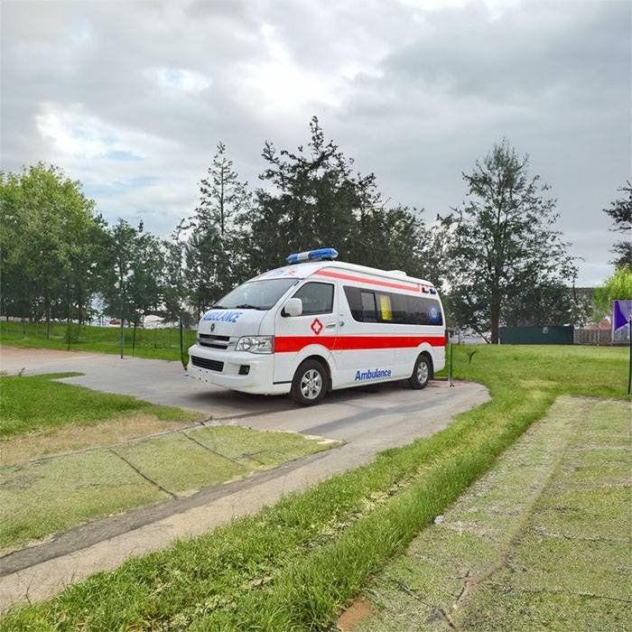 2023年急救车租赁康复护送到梅州市五华县医院电话是多少