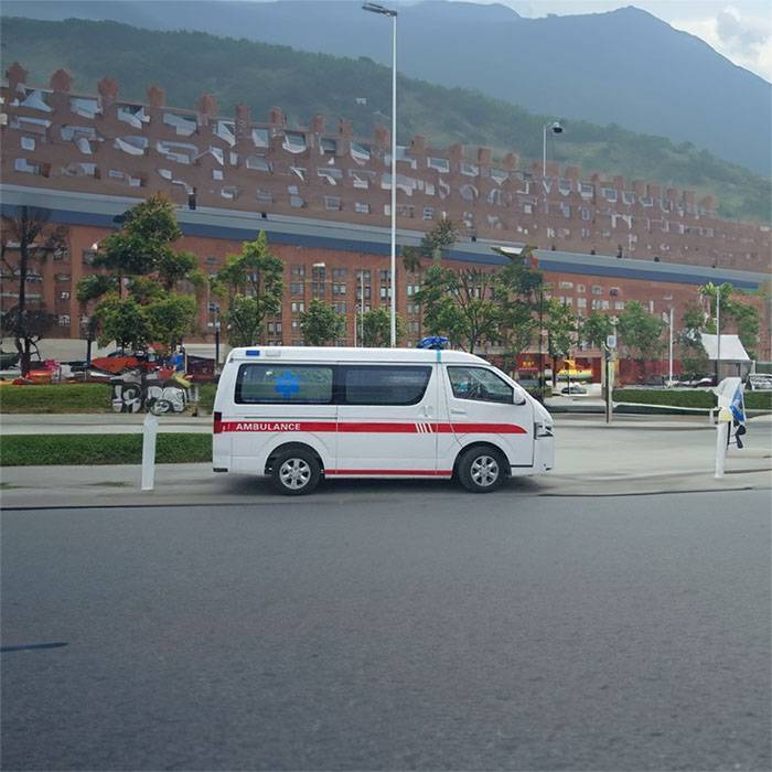 广州银行医院租私人救护车到吉林大学第三医院（中日联谊二部）（吉大三院）救护车出租公司