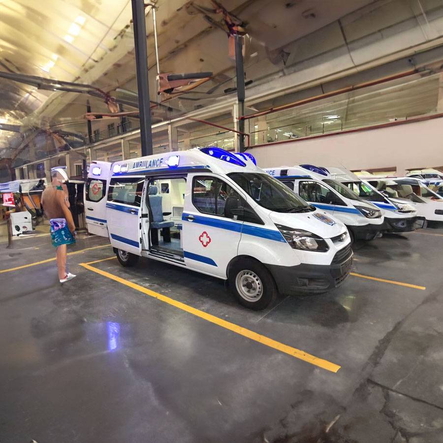 广东解放军七七中心医院租赁私人救护车到天津市环湖医院救护车的号码