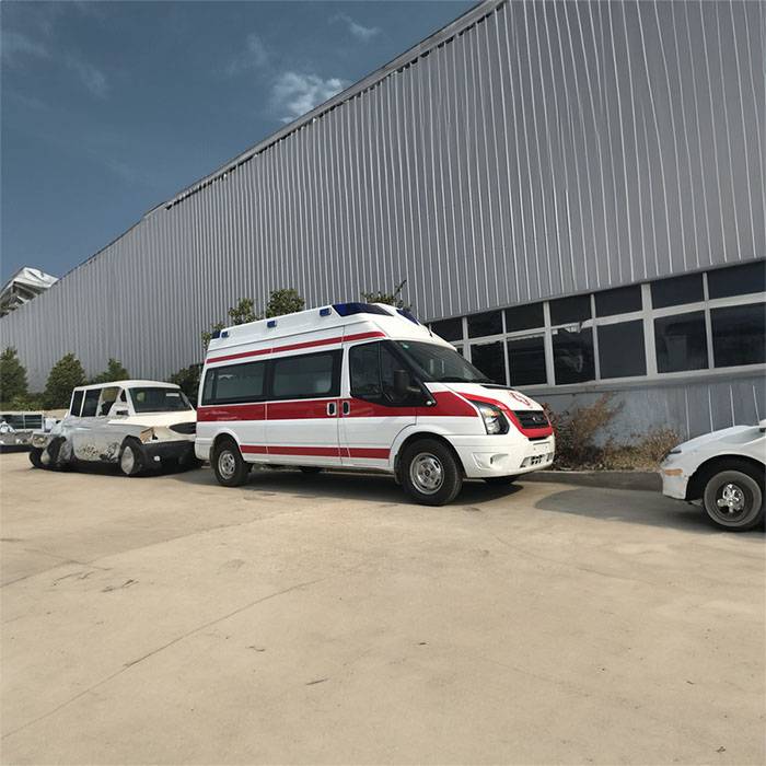 2023年广东深圳龙岗区租赁私人救护车联系方式 救护车出租电话 急救车出租收费派救护车多少钱
