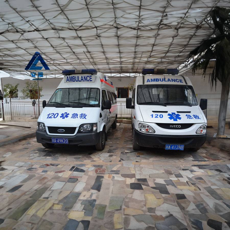 广州市妇幼保健院租私人救护车转院到重庆三峡中心医院百安分院市救护车怎么收费标准