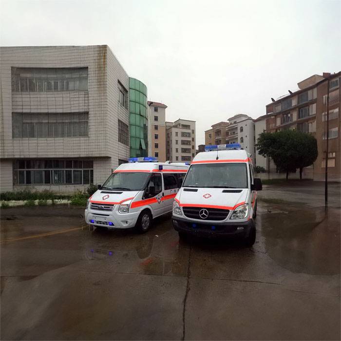 广东惠州市中心人民医院预约私人救护车租赁到兴安盟人民医院救护车租赁电话号码