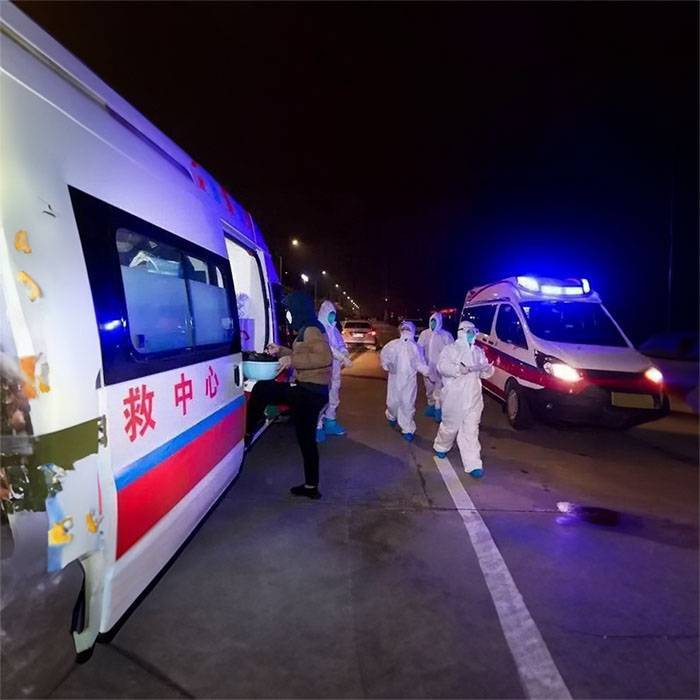 广东珠海市妇幼保健院租私人救护车转院到解放军第324医院跨省救护车