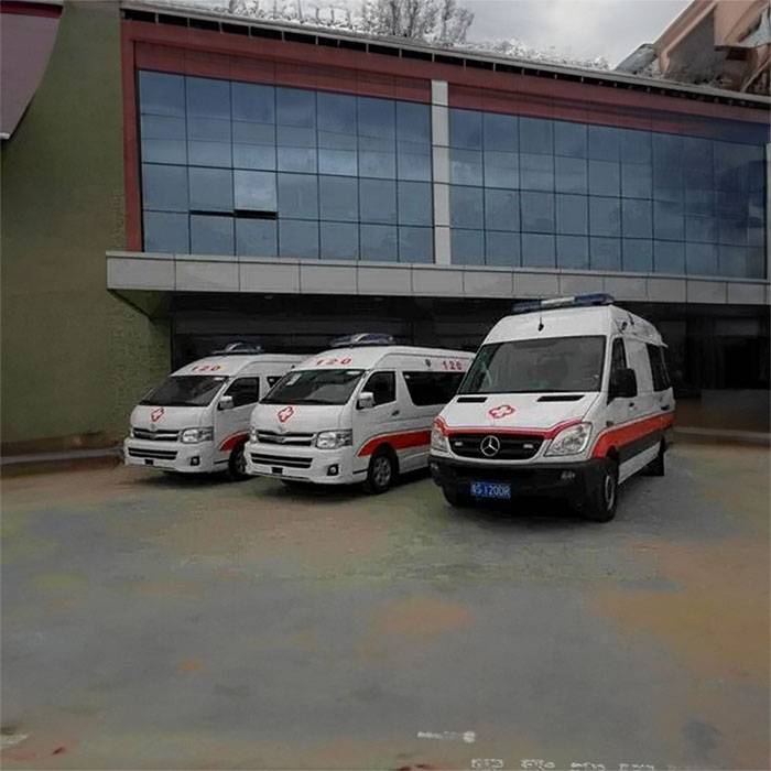 中山大学附属肿瘤医院出租急救车护送到北京协和医院西院（协和西院）收费标准救护车收费标准