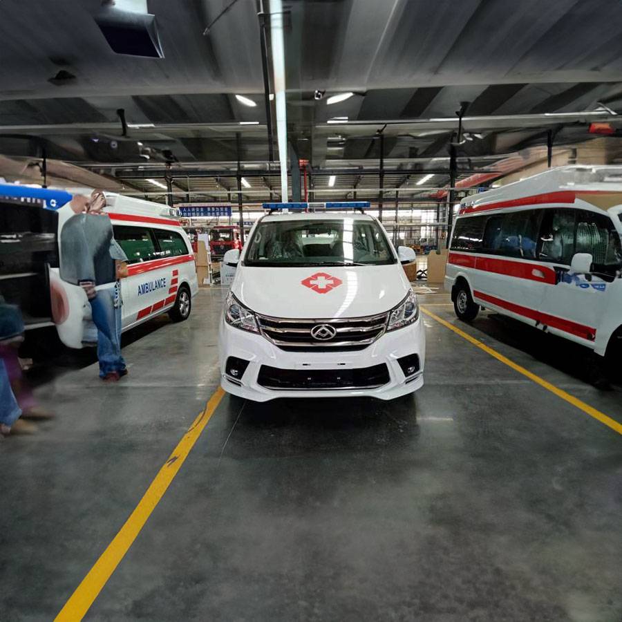 2023年深圳广东深圳布吉区私人救护车租车电话号码 救护车异地转院收费120租赁多少钱