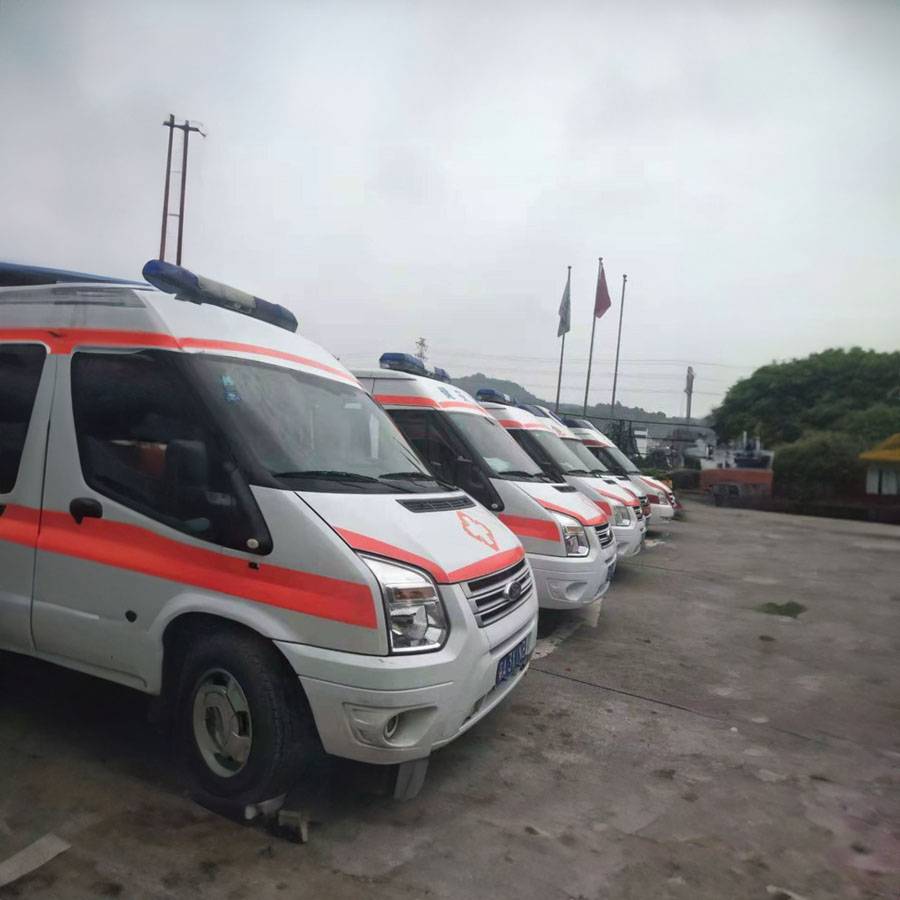 中山市小榄人民医院租私人急救车到长春中医药大学附属医院救护车出租