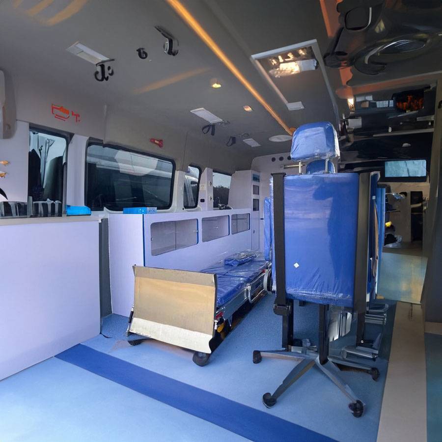 2023年深圳广东深圳宝安区紧急救护车电话 救护车车价格专门接送病人的车价钱是多少钱