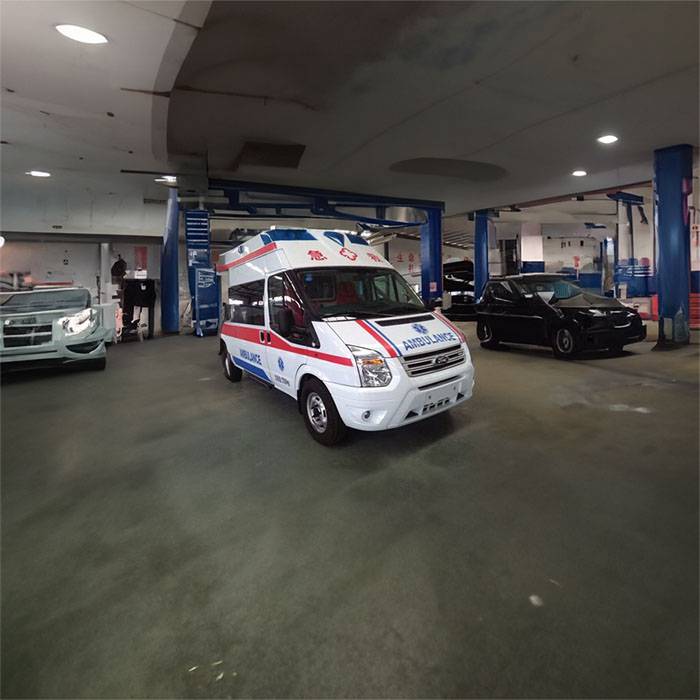 东莞市石龙人民医院预约私人救护车转运到鞍钢总医院私人救护车电话号码