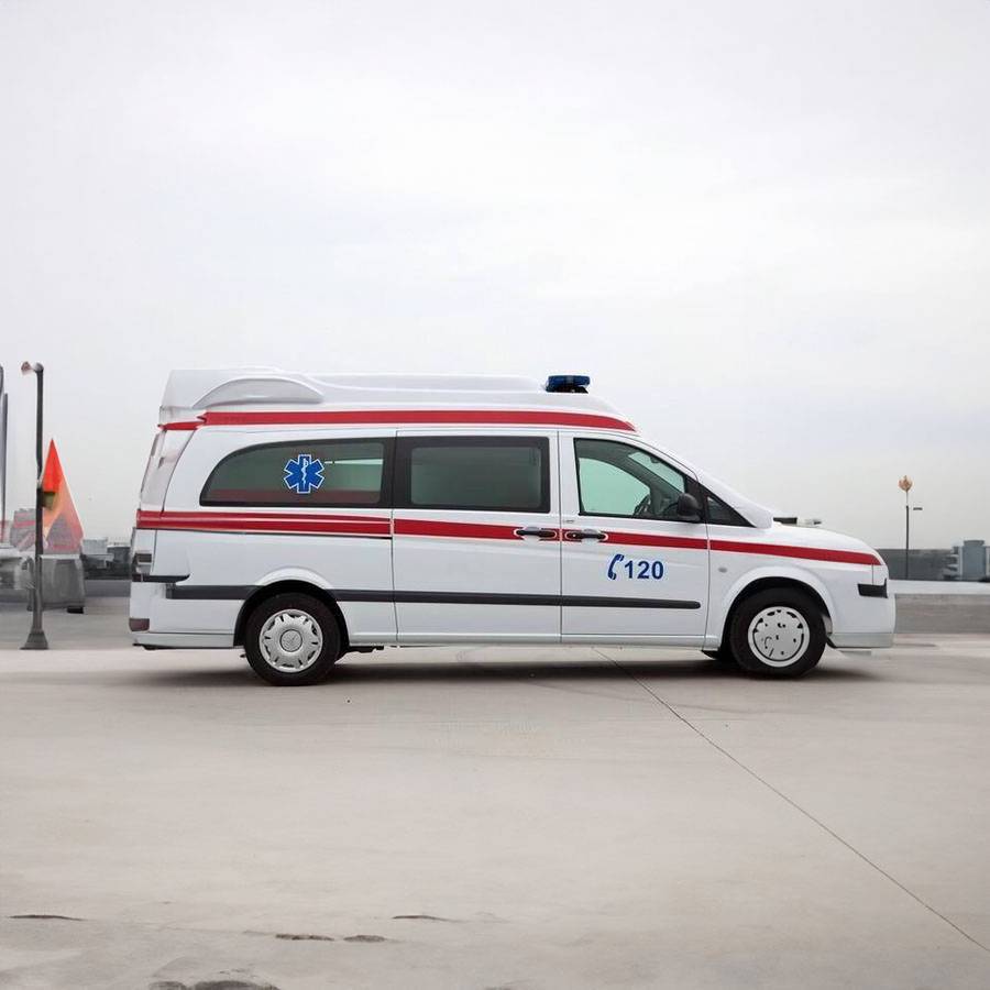 潮州市中心医院租私人救护车转院到平凉地区人民医院电话救护车