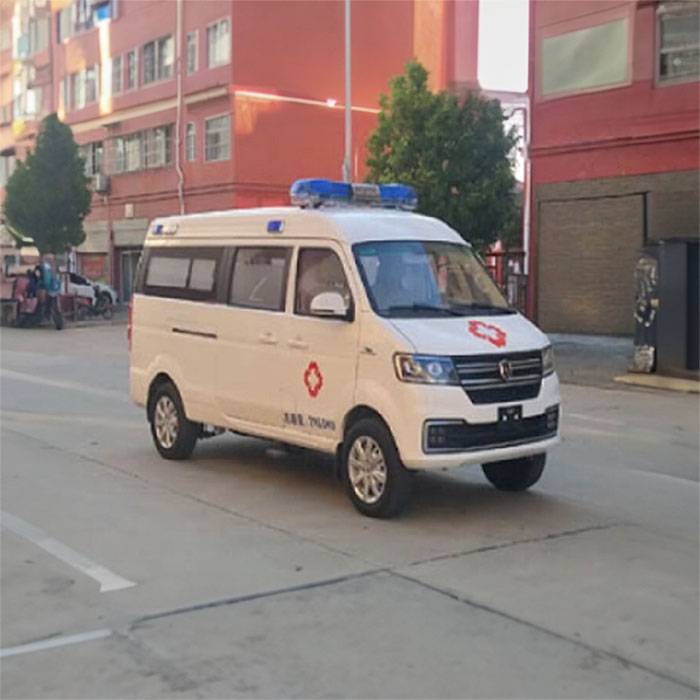 2024年深圳广东省深圳新区出租私人救护车电话 救护车租车收费120租车费用
