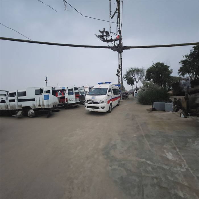 2024年深圳新区租赁救护车联系电话 救护车出租联系电话 私人救护车租车收费救护车从到多少钱