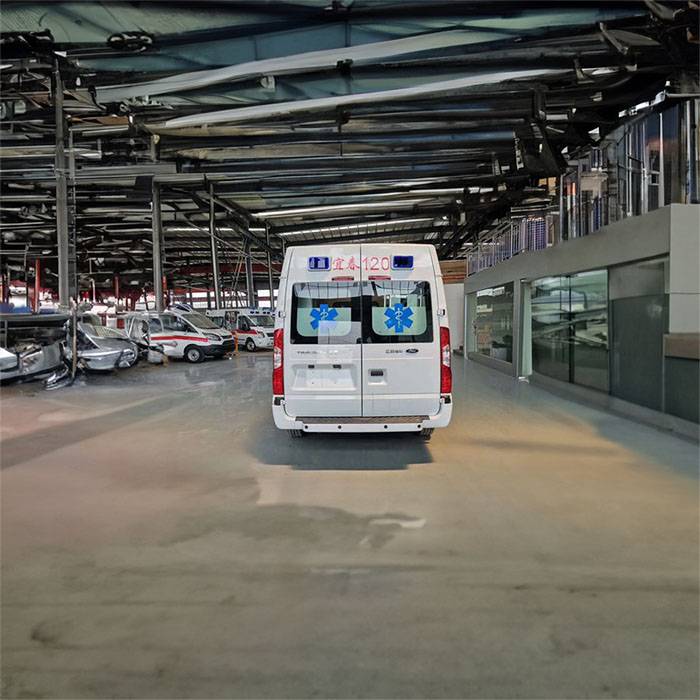 2024年深圳龙岗出租救护车 急救车出租 救护车租赁收费标准转院救护车费收费标准